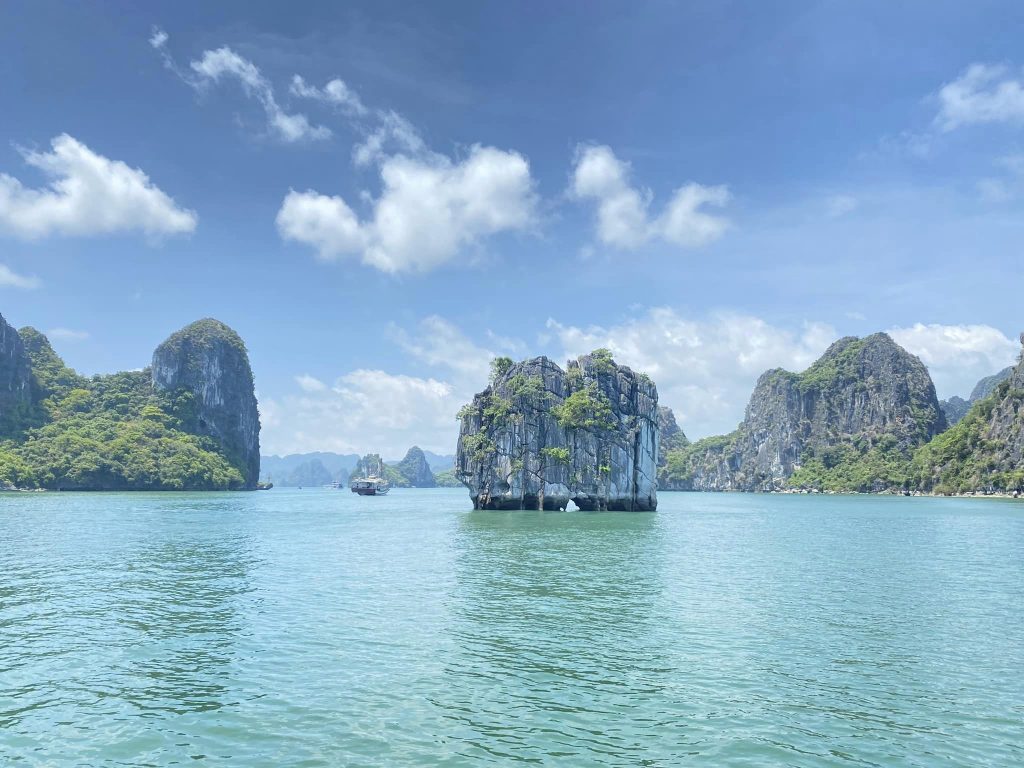hạ long
