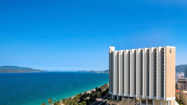 Combo Nha Trang Intercontinental Hotel 5 sao